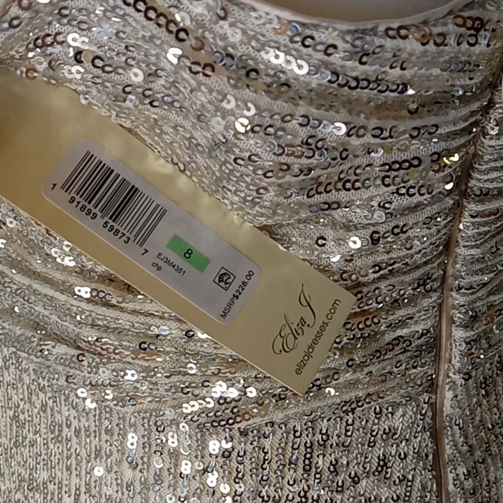 Eliza J Women's Sequins Maxi Dress Size 8 Silver Sleeveless - Picture 2 of 8